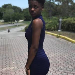 Meet your Posher, Esther